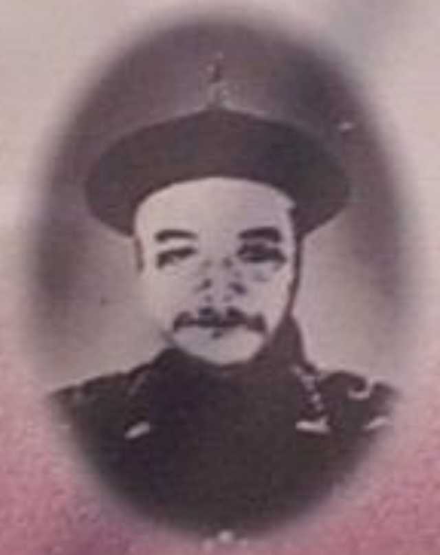 历史上最没有原则的人 <wbr>6年里4次变节 <wbr>自己的部下看不下去了最终杀了他 苗沛霖