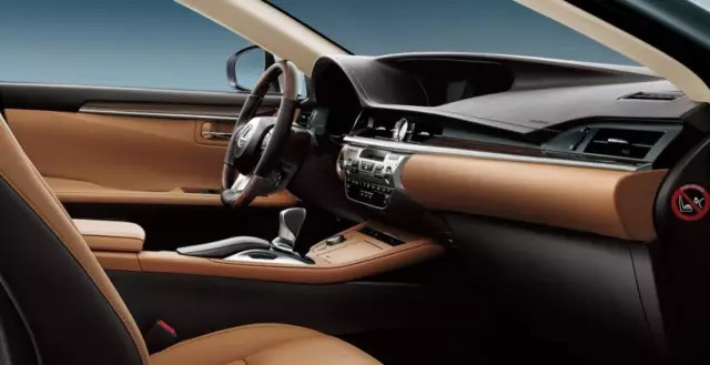 雷克萨斯智·混动特约赞助《来吧!冠军》第二季