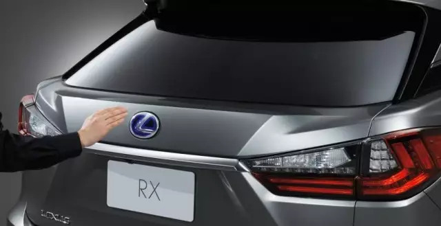 雷克萨斯智·混动特约赞助《来吧!冠军》第二季