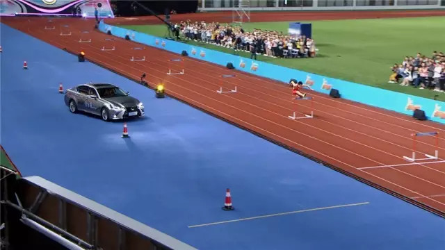 雷克萨斯智·混动特约赞助《来吧!冠军》第二季