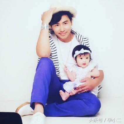 明星夫妻谁的基因更强大,一看便知!决定孩子长相的基因其实是这些 明星夫妻谁的基因更强大,一看便知!决定孩子长相的基因其实是这些