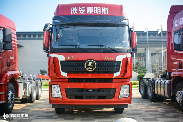 1000升油箱 <wbr>专属涂装,陕汽德龙X3000财富版图解