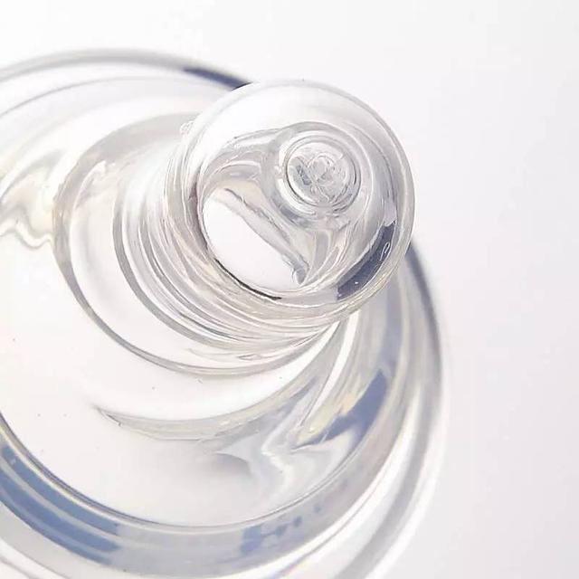 圆形、弧形、环形、带柄 奶瓶和奶嘴怎么选？一篇文章教你轻松选