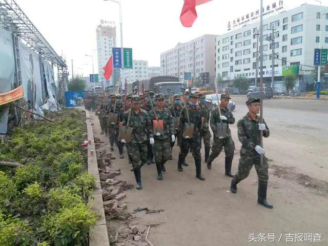 武警吉林省总队全力投入永吉灾后重建！帮受灾群众恢复生产生活！