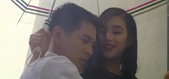 看了利智年轻时的照片，终于明白李连杰为什么愿意为她去死了！