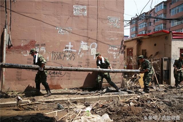 武警吉林省总队全力投入永吉灾后重建！帮受灾群众恢复生产生活！