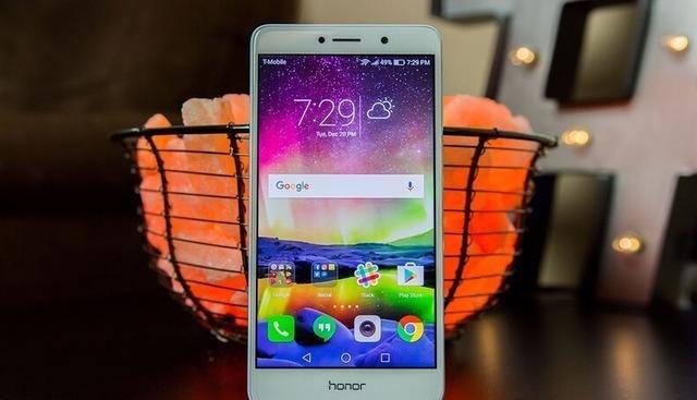 麒麟955?华为荣耀畅玩7X配置售价全爆 正面对