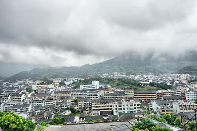 浙江有一座山海之城 数百年来吃福州菜讲闽南语