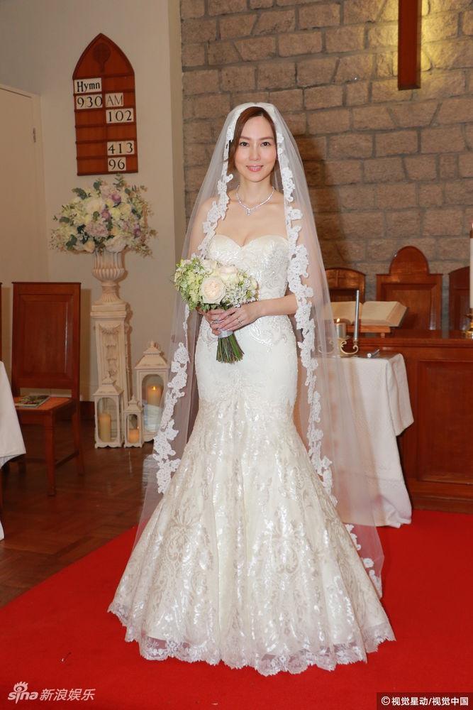 孙耀威陈美诗大婚,而其中一伴娘居然是临产期孕妇!