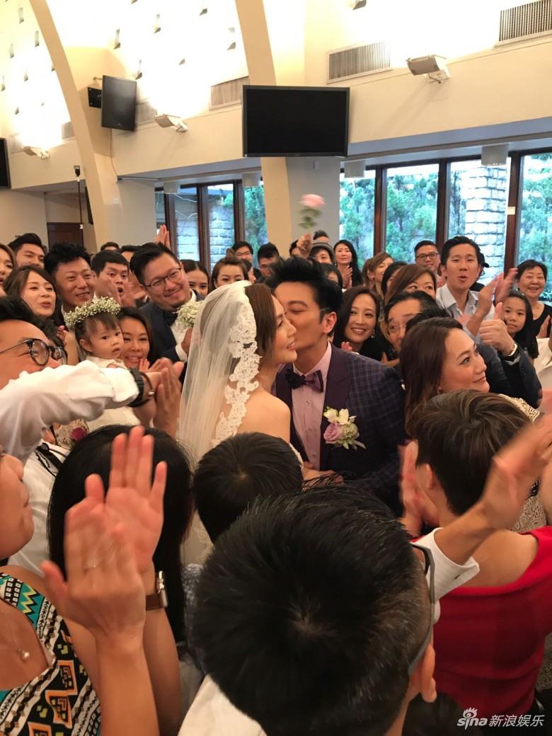 孙耀威陈美诗大婚,而其中一伴娘居然是临产期孕妇!