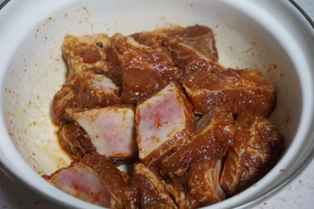 拌一拌,蒸一蒸,零难度的排骨做法,营养又省心,太香