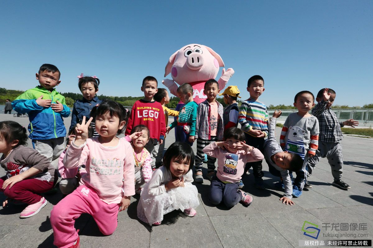 看完佩哥的劳动节,我都不好意思说自己有节后