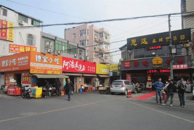 它更像是人生中那条羞涩,纯真的青春隧道,记录了无数人最好的时光