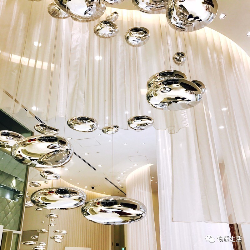 东京 <wbr>▏银座名牌店里的艺术展