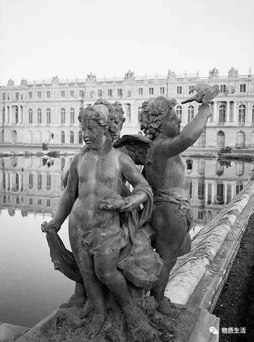 东京 <wbr>▏银座名牌店里的艺术展