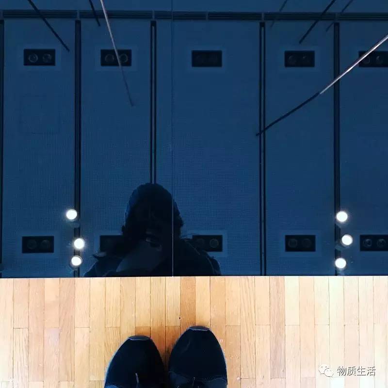 东京 <wbr>▏银座名牌店里的艺术展