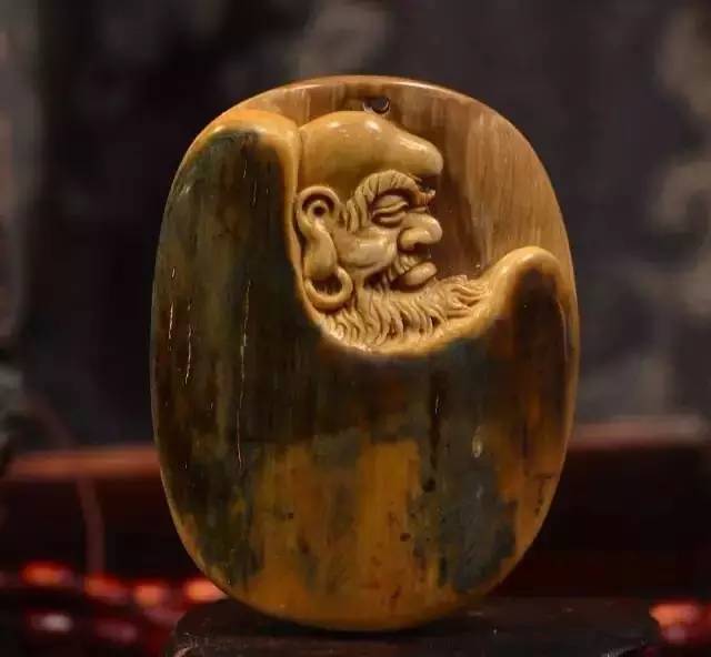 其实猛犸牙皮比果冻料更值钱!