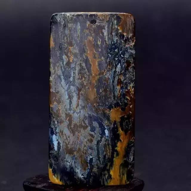 其实猛犸牙皮比果冻料更值钱!