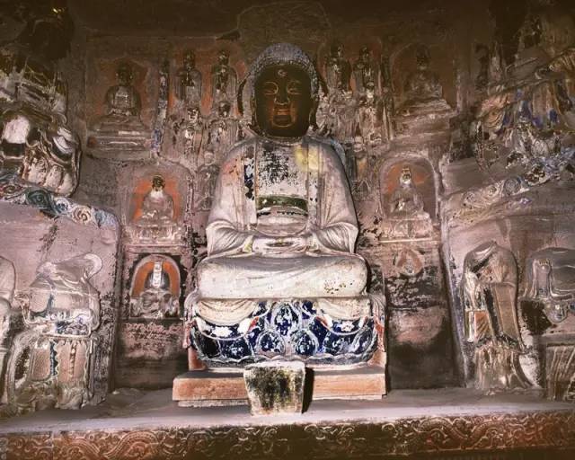 四川安岳的古佛造像以10万计,的确震撼!