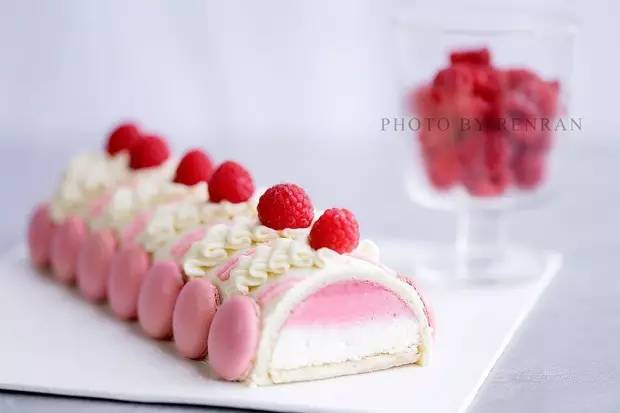 法式覆盆子慕斯蛋糕