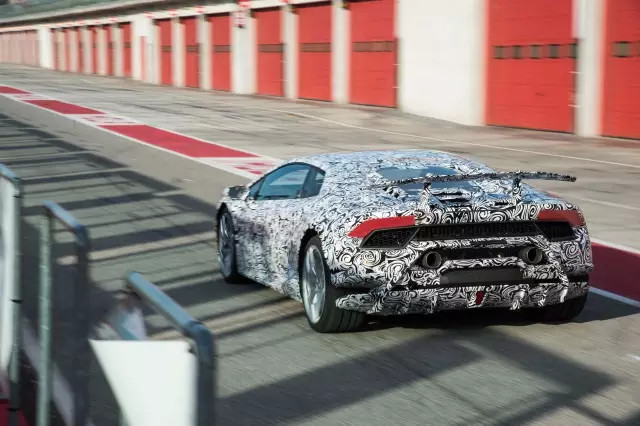 入门级“蛮牛”是如何刷新了保时捷918的记录?