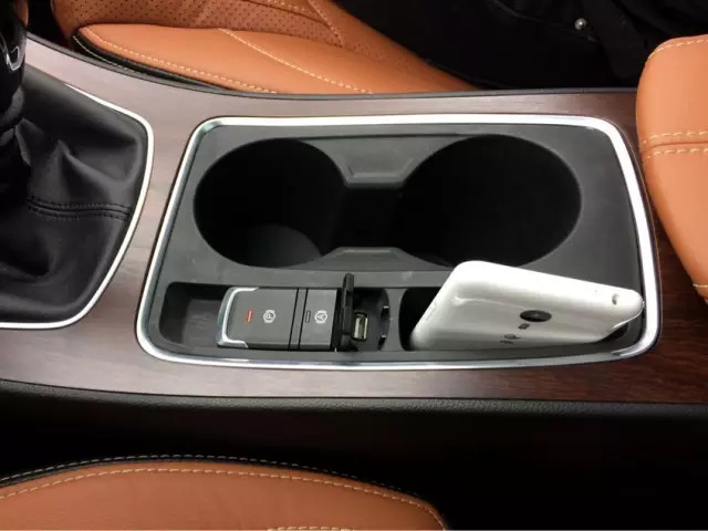 最贵的宝骏,560律动版凭什么卖十万元?