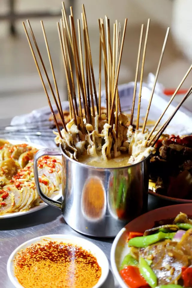 郑州深藏的6家虾尾神店,第一家居然只是大排档!