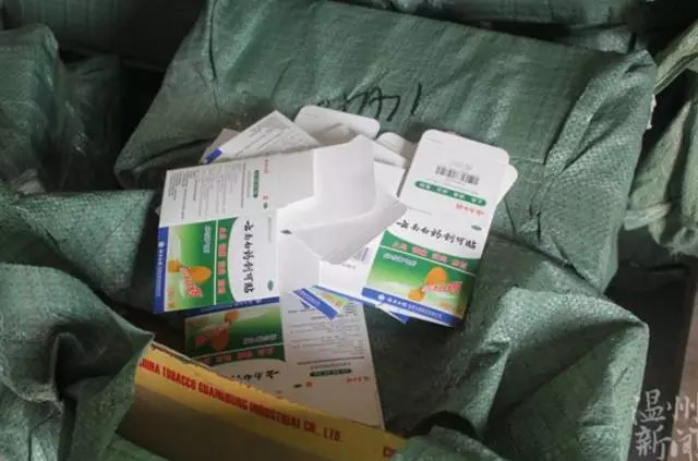 惊人 <wbr>| <wbr>你买的创可贴可能是假的!被仿冒品牌包括云南白药、邦迪...