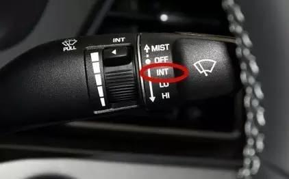 震惊!雨刷器这么用?!快来看看!