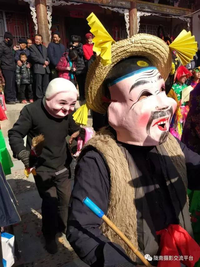 高山戏采访作品专稿‖陇上犁:鱼龙记(组诗) 高山戏采访作品专稿‖陇上犁:鱼龙记(组诗)