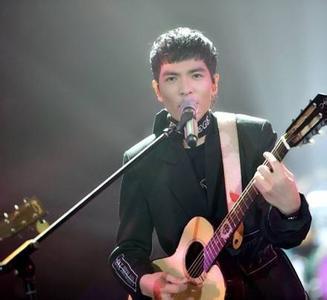 张杰是乐坛里的杨洋和李易峰？捍卫尊严下个目标是战胜萧敬腾？