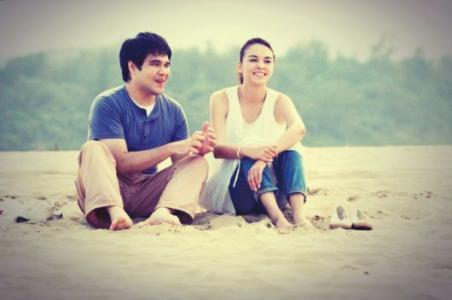 用自己的方式逆光飞翔 <wbr>两颗平行的心等待展翅飞翔的可能 用自己的方式逆光飞翔 两颗平行的心等待展翅飞翔的可能