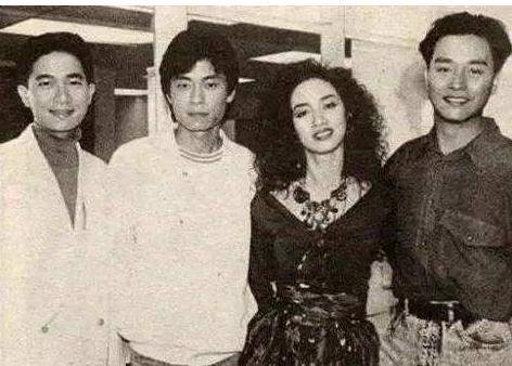 尹正陈晓纷纷反串虞姬怀念致敬张国荣:一个丑哭,一个美死!