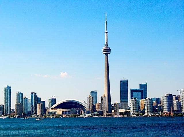 加拿大国家电视塔的英语为:the cn tower,因此又叫cn塔,是一座位于