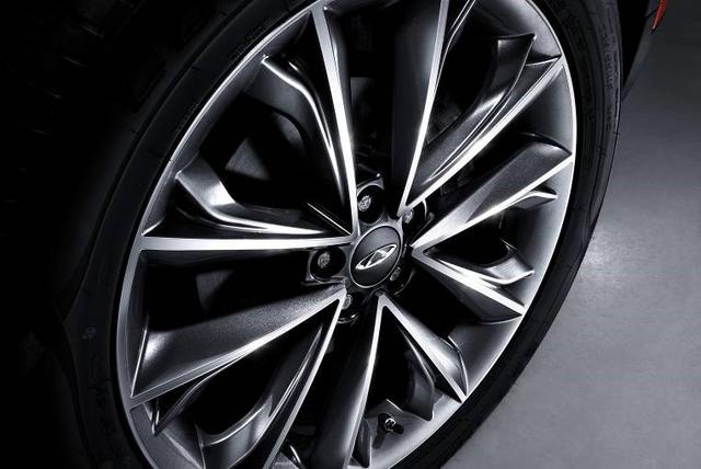 如虎添翼 瑞虎7“耀领”上市真能蚕食高端市场?