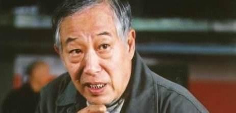 《家有儿女》中的&ldquo;爷爷&rdquo;文兴宇去世，网友纷纷表示怀念！