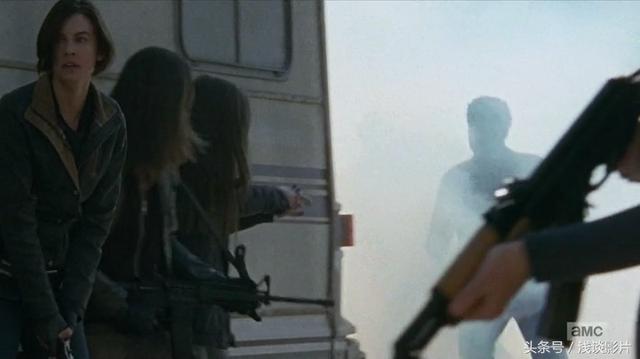 《行尸走肉》第七季16集本季终：垃圾城寨叛变，萨沙自杀变丧尸