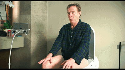 当众脱裤甩鸟,还爱调戏人妻,这片贱出天际但三观超正