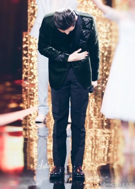 胡歌拒绝了杜琪峰导演的电影,准备收拾行囊奔