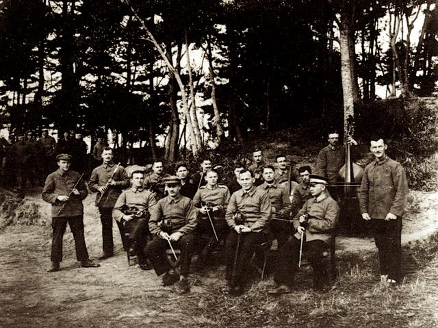 旧影专辑:一战青岛战役后的德国战俘生活 wbr1914年