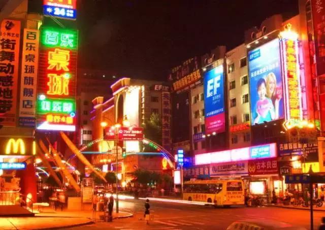 长春十大网红马路排名，第一名肯定是人民大街吗？