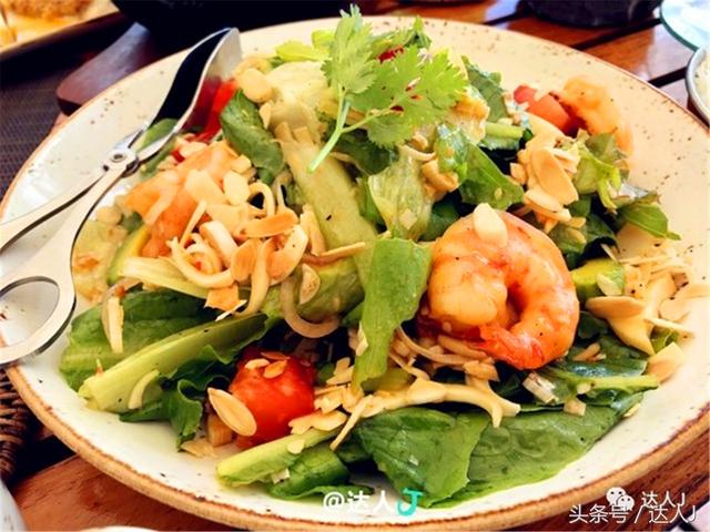 被深深种草｜这个天堂级海岛1万人仅有1人去过，却对中国人免签