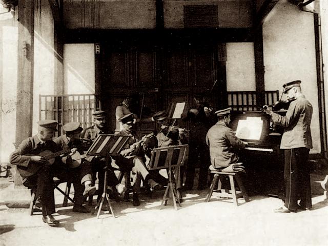 旧影专辑:一战青岛战役后的德国战俘生活 wbr1914年