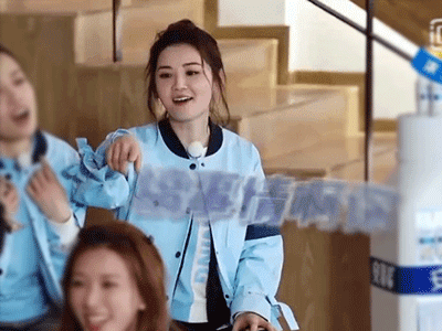 离过婚的35岁女人该怎么活?阿Sa美得超乎你想象