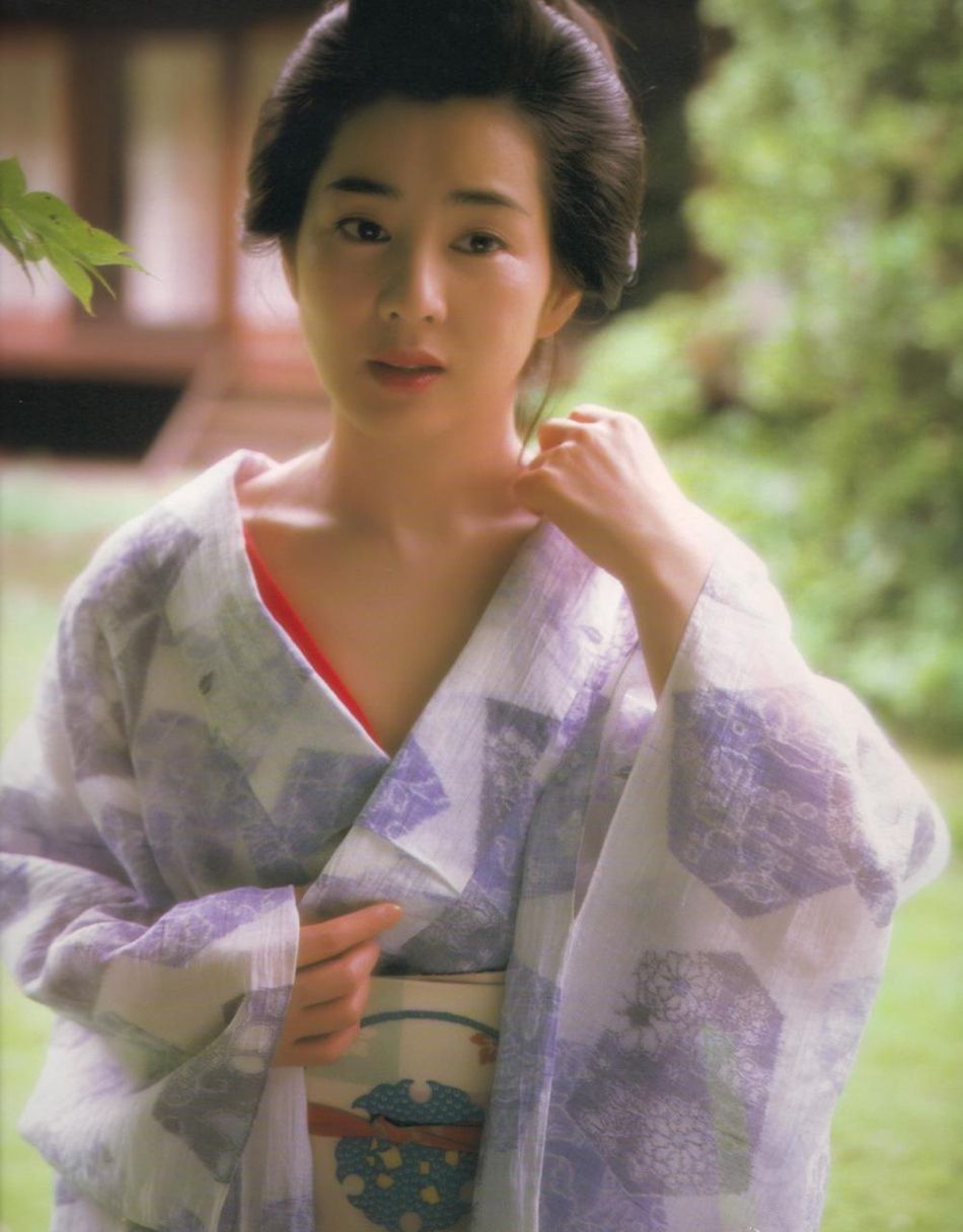 吉永小百合广濑丝丝武井咲加藤罗莎黑川智花绫濑遥桐谷美玲香里奈北川