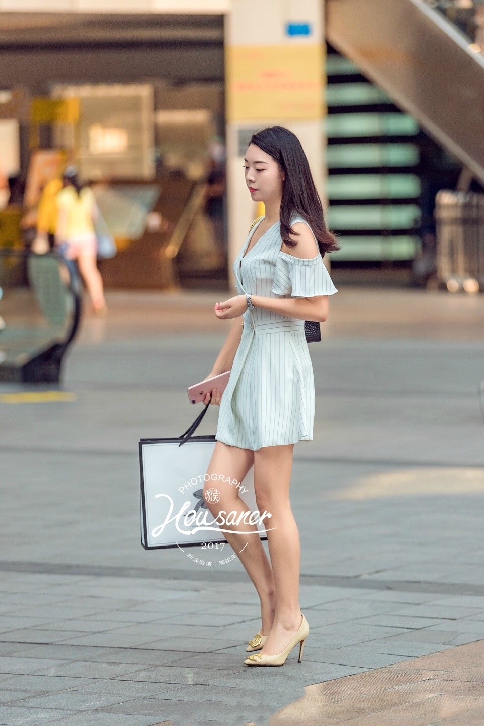 ol是英文"office lady"的缩写,中文解释为"白领女性"或者"办公室女