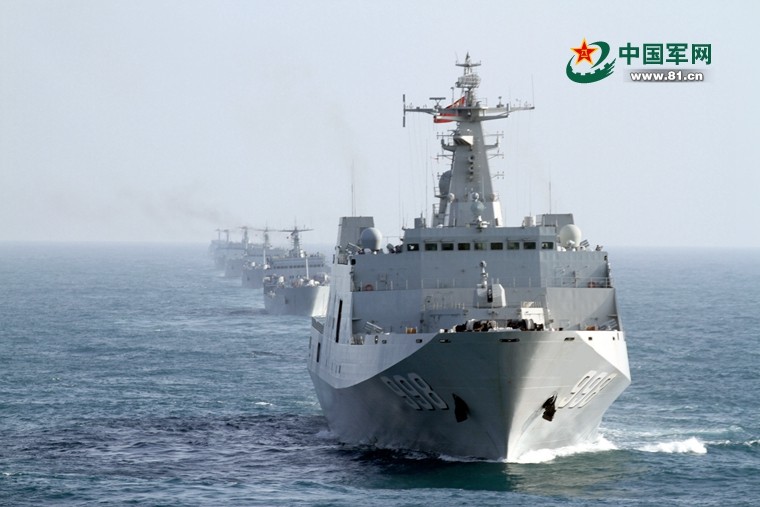 5天5夜不间断航行,南海舰队10艘登陆舰干了啥