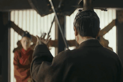 司马懿猛地回头,什么叫鹰视狼顾?