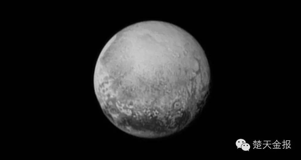 冥王星的照片经13个多小时才传回了地球