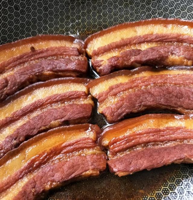 济南把子肉做成这样,徐州大爷说再来两碗米饭